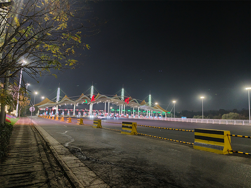09.jpg
